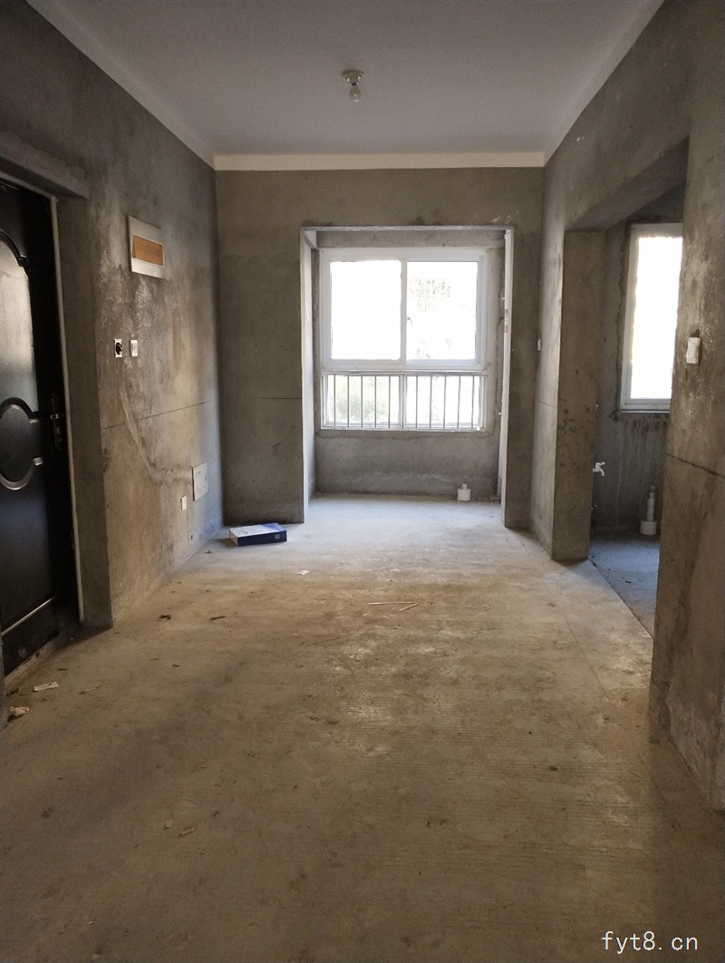 晶宫·天悦一楼洋房3室 2厅 1卫125万元