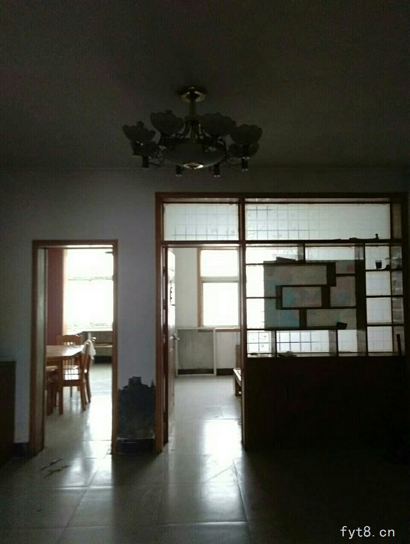 凯悦小区3室2厅1卫833元/月